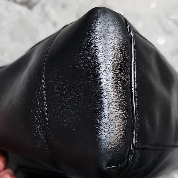 Coach 2014 Charlie black leather hobo bag - Picture 2 of 5
